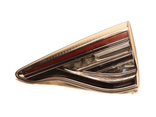 Used Right tailgate light Right tailgate light RENAULT CLIO V (B7_) 1.0 TCe 90 (B7MT) (91 hp) 24246007 24246007