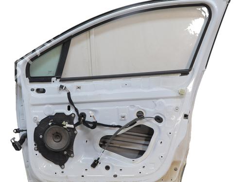 Dør højre fortil Dør højre fortil RENAULT CLIO IV (BH_) 1.5 dCi 75 (75 hp) 37190437 37190437