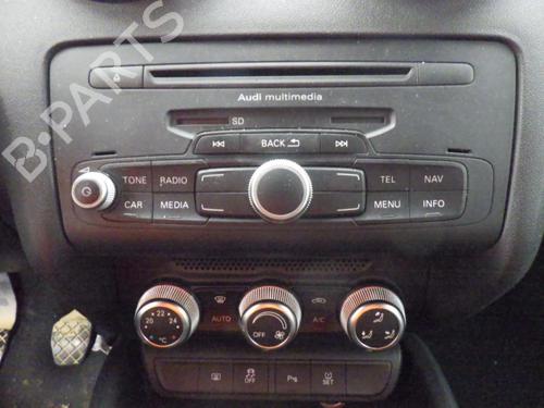 Used Radio AUDI A1 Sportback (8XA, 8XF) 1.6 TDI (90 hp) 26878135