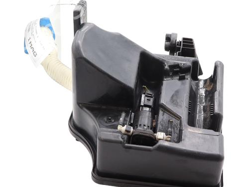 Used Windscreen washer tank Windscreen washer tank VW POLO V (6R1, 6C1) 1.2 (60 hp) 33564407 33564407