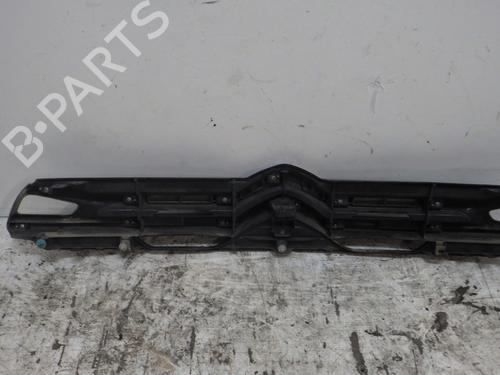 Used Grille Grille CITROËN C4 AIRCROSS 1.6 HDi 115 AWC (114 hp) 33564217 33564217