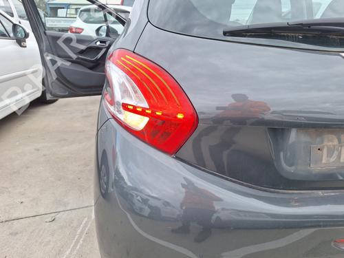 left-taillight-peugeot-208-i-ca_-cc_-2012-2013-2014-2015-2016-2017-2018-2019-2020-2021-31712871 main image