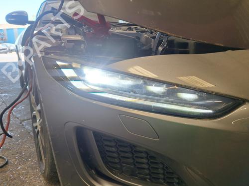 Right headlight JAGUAR F-TYPE Convertible (X152) 5.0 SCV8 P450 | BP37715670C29  - Image 7