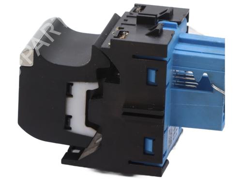 Used Switch Switch PEUGEOT 5008 II (MC_, MJ_, MR_, M4_) 1.6 BlueHDi 120 (MCBHZH, MCBHZW) (120 hp) 33737489 33737489