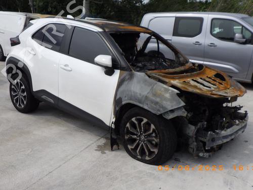Used Parts TOYOTA YARIS CROSS (MXP_) 1.5 Hybrid (MXPJ10) 4837951