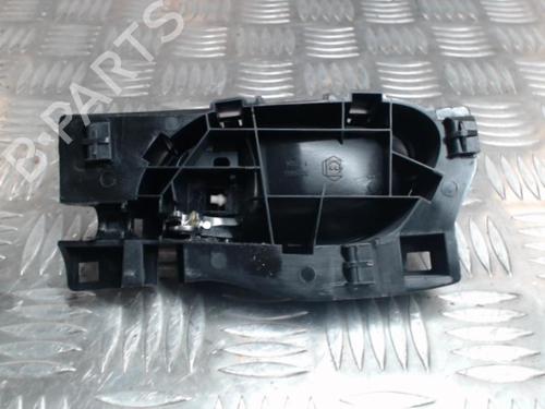 Used Front right interior door handle Front right interior door handle PEUGEOT 208 I (CA_, CC_) 1.6 GTi (208 hp) 24247698 24247698