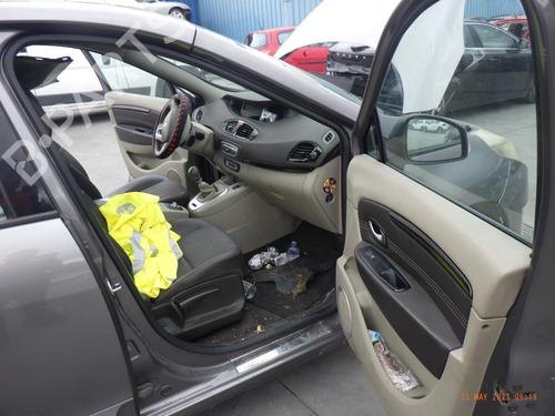 Left front window switch RENAULT GRAND SCÉNIC III (JZ0/1_) 1.9 dCi (JZ0J, JZ0N, JZ1K, JZ1S) | BP32474748I27 - Image 143