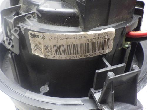 Heater blower motor PEUGEOT 208 I (CA_, CC_) 1.6 HDi | BP24250278M62