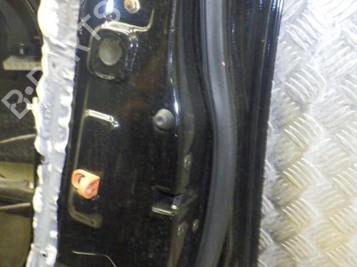 Right front door HYUNDAI TUCSON (JM) 2.0 CRDi All-wheel Drive | BP24246553C3 