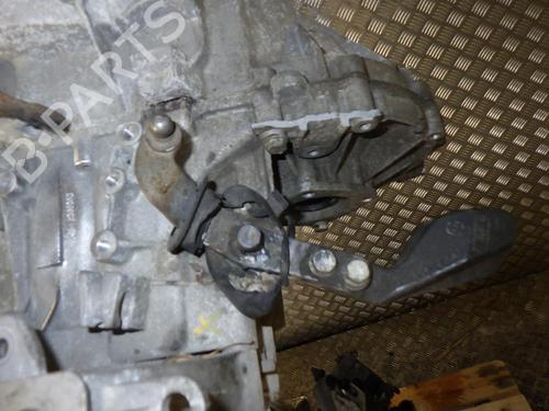 Used Gearbox Gearbox FIAT GRANDE PUNTO (199_) 1.3 D Multijet (75 hp) 24250933 24250933