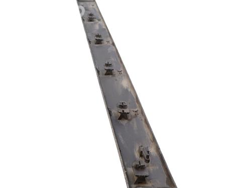 door-moulding-trim-renault-megane-ii-bm01_-cm01_-2001-2002-2003-2004-2005-2006-2007-2008-2009-2010-2011-2012-36762840 main image