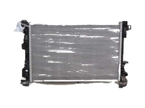 Used Water radiator Water radiator 37740178 37740178
