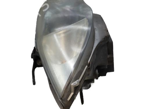 right-headlight-bmw-1-e87-2003-2004-2005-2006-2007-2008-2009-2010-2011-2012-2013-31803935 main image