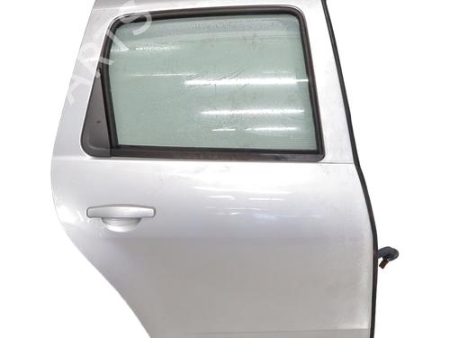 Used Right rear door DACIA DUSTER (HS_) 1.5 dCi (109 hp) 32060601