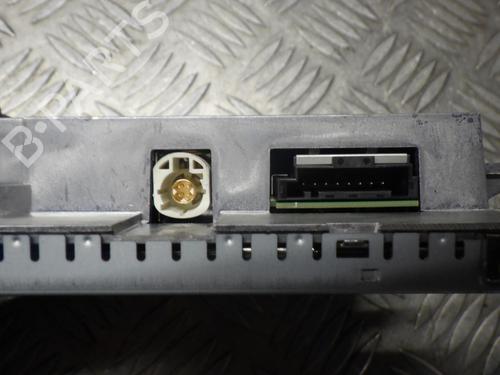 display-monitor-audi-a4-b8-avant-8k5-2007-2008-2009-2010-2011-2012-2013-2014-2015-2016-2017-24245093 main image