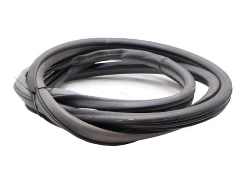 Used Rubber door seal Rubber door seal TOYOTA RAV 4 II (_A2_) 2.0 4WD (ACA21, ACA20) (150 hp) 34145160 34145160