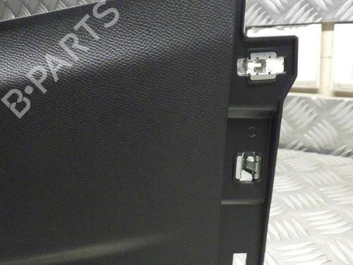 Used Middle console Middle console PEUGEOT 2008 II (UD_, US_, UY_, UJ_, UR_, UC_) 1.2 PureTech 130 (USHNS, URHNS) (130 hp) 24245489 24245489