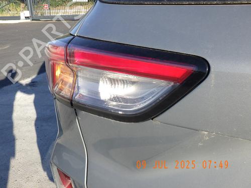 left-tailgate-light-ford-kuga-iii-dfk-2019-27383574 main image