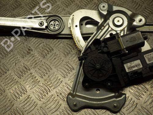 Rudehejsemekanisme ventre foran RENAULT MEGANE III Coupe (DZ0/1_) 1.5 dCi (DZ0B) (106 hp) 24244740