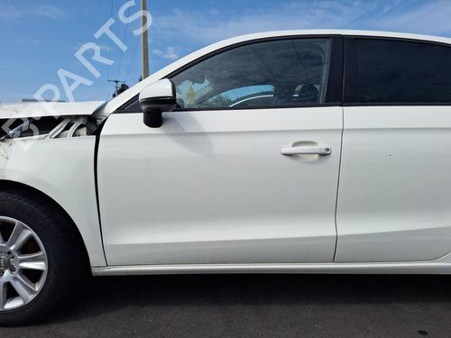 Used Left front door AUDI A1 Sportback (8XA, 8XF) 1.6 TDI (90 hp) 28721773
