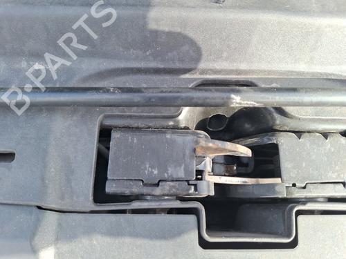 Fechadura do capot Fechadura do capot VW POLO V (6R1, 6C1) 1.2 TSI (105 hp) 31019772 31019772