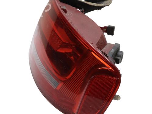 right-taillight-audi-a4-b8-8k2-2007-2008-2009-2010-2011-2012-2013-2014-2015-2016-2017-24248043 main image