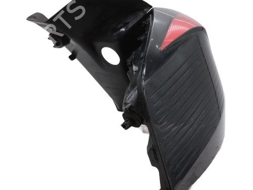 Used Left taillight Left taillight PEUGEOT 5008 II (MC_, MJ_, MR_, M4_) 1.6 BlueHDi 120 (MCBHZH, MCBHZW) (120 hp) 33737461 33737461
