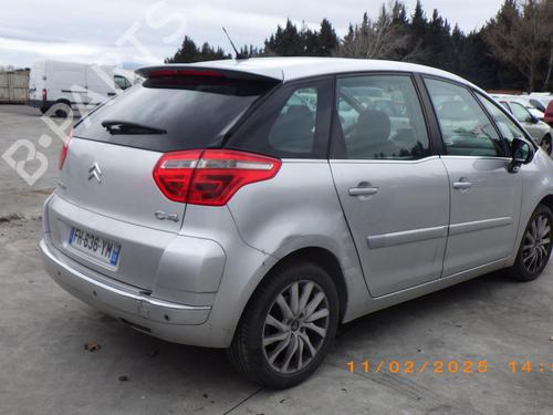 Right front fenders CITROËN C4 Picasso I MPV (UD_) 1.6 HDi | BP29502943C42 