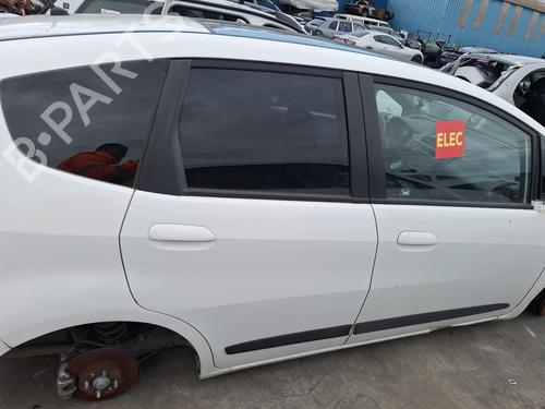 Używane Drzwi tylne prawe HONDA JAZZ III (GE_, GG_, GP_, ZA_) 1.3 HYBRID (GP1) (102 hp) 32098962