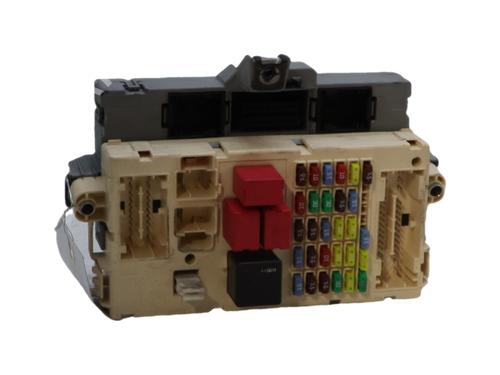 Used Fuse box Fuse box ALFA ROMEO BRERA (939_) 2.4 JTDM 20V (939DXD1B, 939DXD12) (200 hp) 40449479 40449479