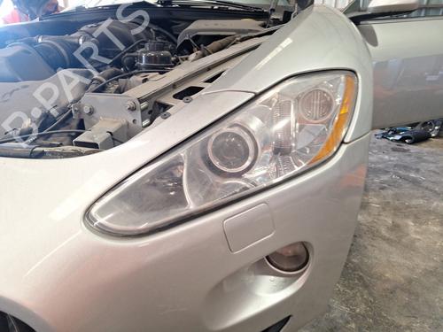Venstre forlygte Venstre forlygte MASERATI GRAN TURISMO I 4.2 (405 hp) 31818903 31818903