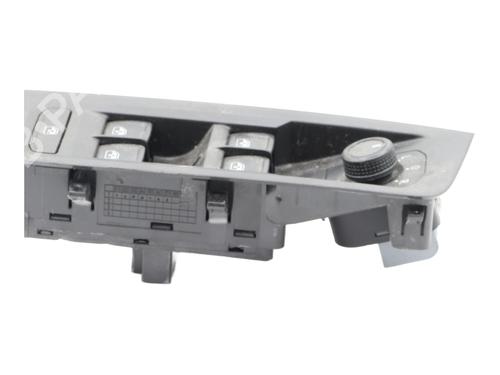 Used Left front window switch Left front window switch VW TOURAN (5T1) 1.6 TDI (110 hp) 28353686 28353686