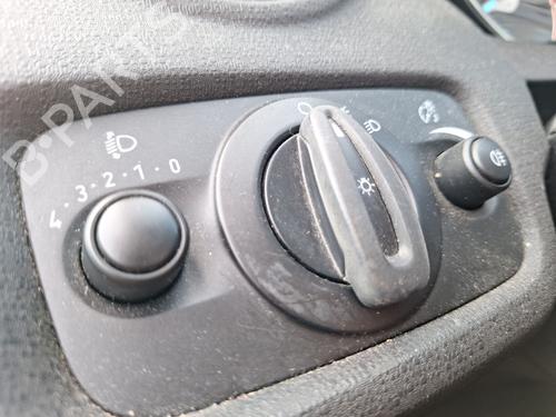 Used Headlight switch FORD FIESTA VI (CB1, CCN) 1.25 (82 hp) 31019696