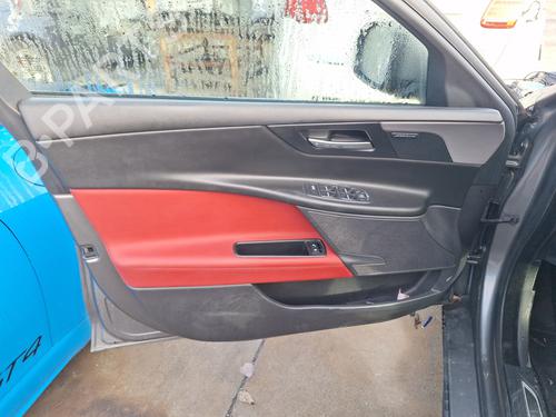 Used Front left panel JAGUAR XE (X760) 2.0 D (180 hp) 31019731