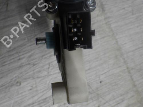 Used Left front window motor Left front window motor MERCEDES-BENZ B-CLASS Sports Tourer (W245) B 180 CDI (245.207) (109 hp) 24247053 24247053