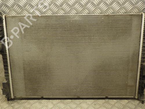 Used Water radiator Water radiator PEUGEOT 3008 II SUV (MC_, MR_, MJ_, M4_) 1.2 THP/ PureTech 130 (MRHNSM, MRHNSU, MRHNSJ, MRHNYW,... (131 hp) 24244541 24244541