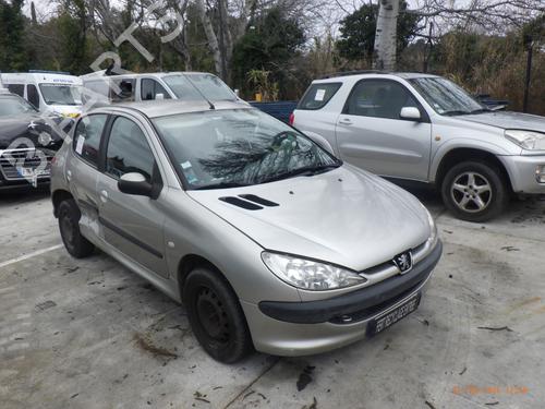 Used Parts PEUGEOT 206 Hatchback (2A/C)  1.4 i  4504257