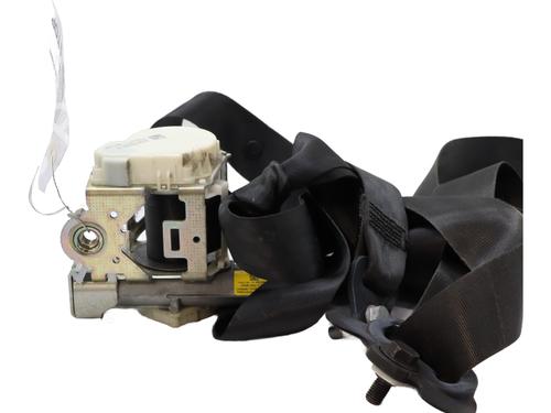 Front left seatbelt CITROËN C3 II (SC_) 1.6 HDi | BP33960247I26  - Image 5