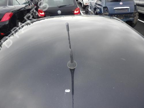 antennabase-audi-a1-sportback-8xa-8xf-2011-2012-2013-2014-2015-2016-2017-2018-2019-27324652 main image