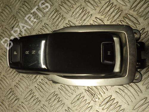 Used Gear lever PEUGEOT 208 II (UB_, UP_, UW_, UJ_) 1.2 PureTech 100 (101 hp) 24248277