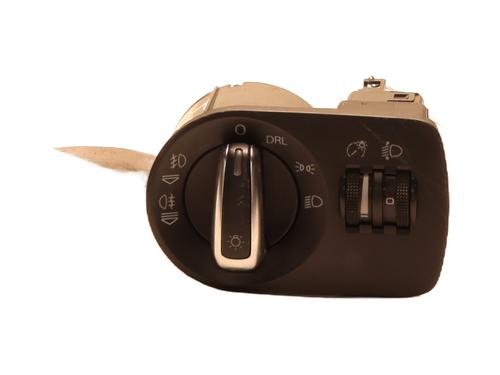 Used Headlight switch AUDI A3 (8P1) 1.9 TDI (105 hp) 24250054