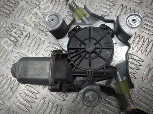 Used Front right window mechanism Front right window mechanism RENAULT TWINGO II (CN0_) 1.5 dCi (CN0E) (64 hp) 24250757 24250757