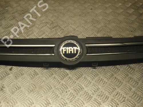 grille-fiat-panda-169_-2003-24250502 main image