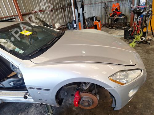 Capot Capot MASERATI GRAN TURISMO I 4.2 (405 hp) 31818878 31818878