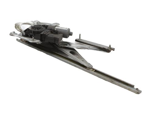 Rudehejsemekanisme Højre foran RENAULT MEGANE III Hatchback (BZ0/1_, B3_) 1.5 dCi (BZ09, BZ0D, BZ1W, BZ29, BZ14) (110 hp) 29589006