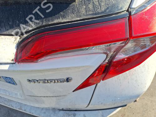 right-tailgate-light-toyota-c-hr-_x1_-2016-31045808 main image