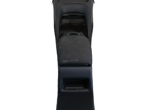 armrest-center-console-toyota-corolla-hatchback-_e21_-_ea1_-_eh1_-2018-37747481 main image