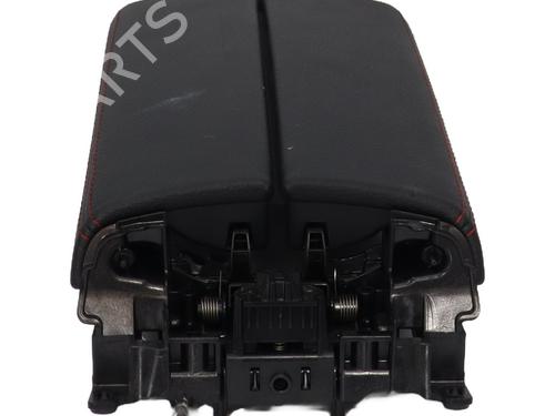 Used Armrest / Center console Armrest / Center console MERCEDES-BENZ GLA (H247) GLA 200 (247.787) (163 hp) 33566241 33566241