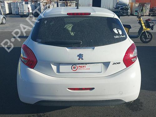 Radio PEUGEOT 208 I (CA_, CC_) 1.4 VTi | BP24257428E6 