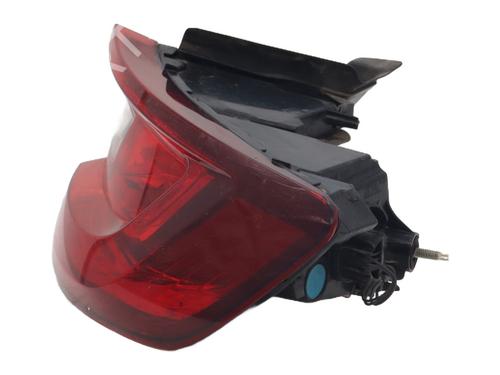 Used Right taillight Right taillight RENAULT MEGANE IV Hatchback (B9A/M/N_) 1.5 dCi 110 (B9A3) (110 hp) 32209666 32209666